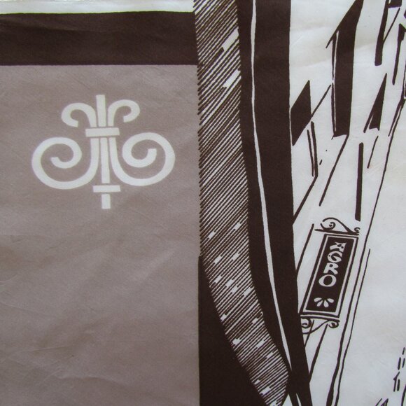 ESTONIA SCARF w PICTURE of TALLIN, TRIANGLE HEAD or NECK SCARF, BROWN TAN WHITE - Picture 5 of 5